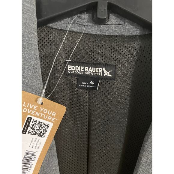 Eddie Bauer ultimate voyager travel blazer men’s size 46 gray NEW sport coat - Picture 3 of 9